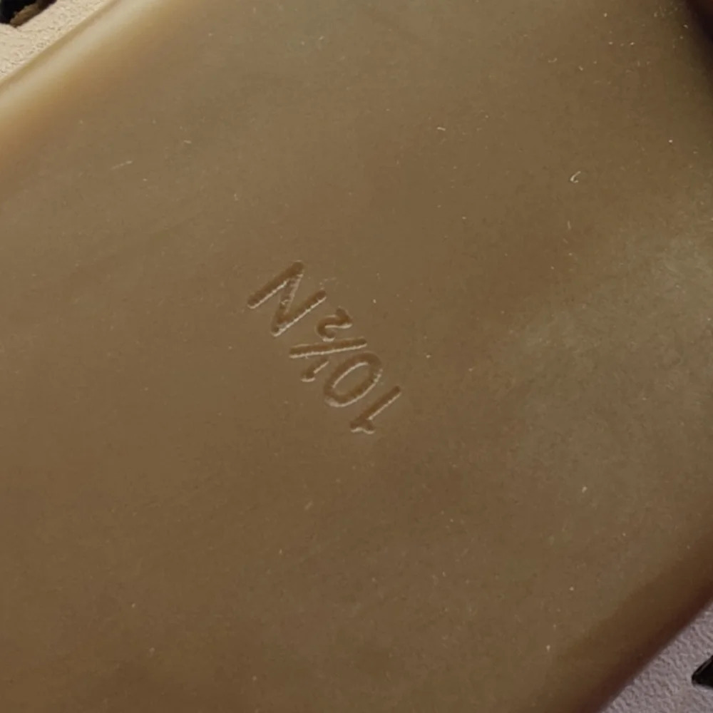 Vaneli Leather Perforated Flats NWOB 😍 - Picture 3 of 13